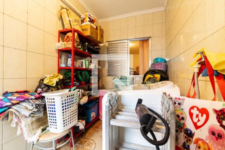 Casa à venda com 320m², 9 quartos e 2 vagas Casa à venda com 320m², 9 quartos e 2 vagasLavanderia