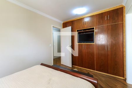Apartamento à venda com 115m², 3 quartos e 2 vagas Apartamento à venda com 115m², 3 quartos e 2 vagasSuíte