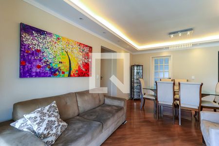 Apartamento à venda com 115m², 3 quartos e 2 vagas Apartamento à venda com 115m², 3 quartos e 2 vagasSala