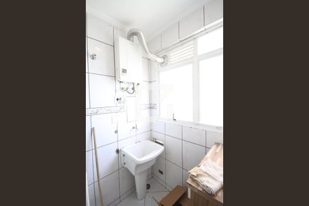 Apartamento à venda com 74m², 3 quartos e 1 vagaÁrea de Serviço