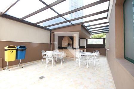 Apartamento à venda com 74m², 3 quartos e 1 vagaChurrasqueira