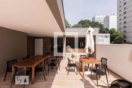Studio à venda com 25m², 1 quarto e sem vaga Studio à venda com 25m², 1 quarto e sem vagaÁrea comum - Churrasqueira