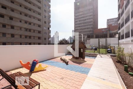 Studio à venda com 25m², 1 quarto e sem vaga Studio à venda com 25m², 1 quarto e sem vagaÁrea Comum - Playground