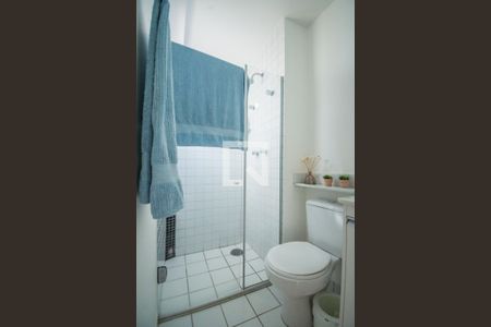 Apartamento à venda com 118m², 3 quartos e 2 vagasBanheiro da Suíte 2