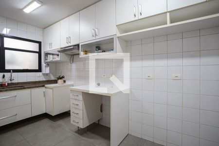 Apartamento à venda com 150m², 4 quartos e 2 vagasCozinha
