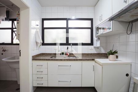 Apartamento à venda com 150m², 4 quartos e 2 vagasÁrea de Serviço