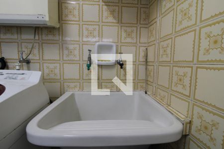 Casa à venda com 320m², 3 quartos e 3 vagasTanque