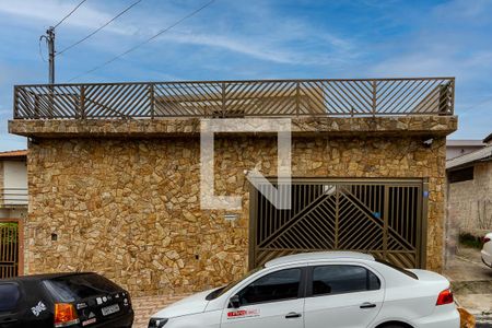 Casa à venda com 366m², 3 quartos e 6 vagasFachada 