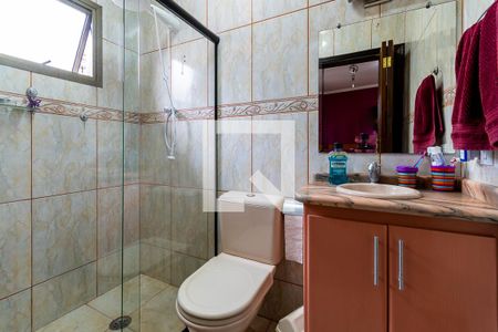 Casa à venda com 366m², 3 quartos e 6 vagasBanheiro suíte 2