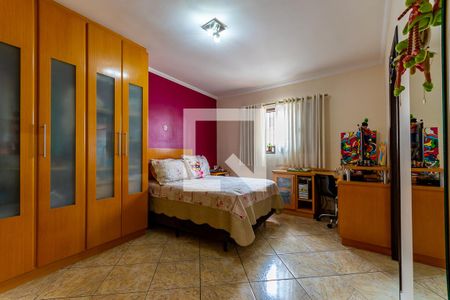 Casa à venda com 366m², 3 quartos e 6 vagasSuíte 2