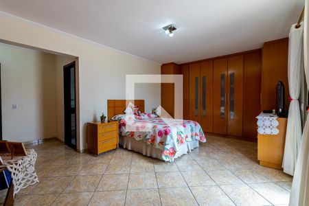 Casa à venda com 366m², 3 quartos e 6 vagasSuíte 1