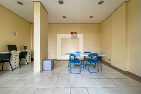Apartamento para alugar com 50m², 2 quartos e 1 vaga Apartamento para alugar com 50m², 2 quartos e 1 vagaOffice