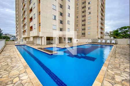 Apartamento para alugar com 50m², 2 quartos e 1 vaga Apartamento para alugar com 50m², 2 quartos e 1 vagaÁrea comum - Piscina