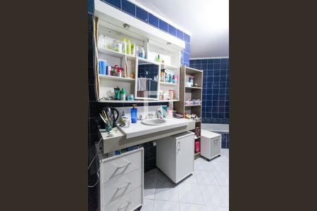 Casa à venda com 400m², 3 quartos e 2 vagas Casa à venda com 400m², 3 quartos e 2 vagasBanheiro da suíte 2