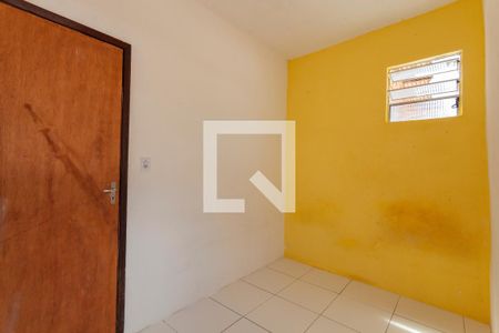 Quarto de apartamento para alugar com 1 quarto, 60m² em Daniel Lisboa, Salvador