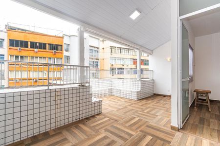 Varanda de apartamento para alugar com 2 quartos, 90m² em Copacabana, Rio de Janeiro
