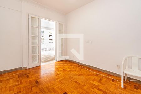 Sala de apartamento para alugar com 2 quartos, 90m² em Copacabana, Rio de Janeiro