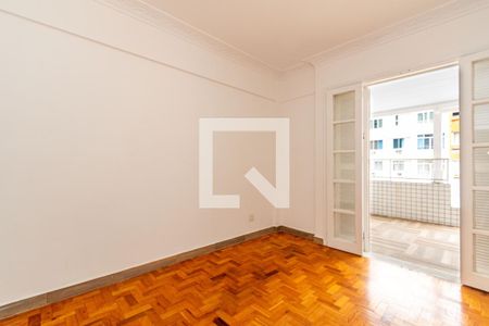Sala de apartamento para alugar com 2 quartos, 90m² em Copacabana, Rio de Janeiro