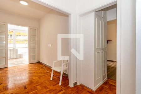 Hall de Entrada de apartamento para alugar com 2 quartos, 90m² em Copacabana, Rio de Janeiro