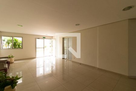 Apartamento para alugar com 80m², 3 quartos e 2 vagas Apartamento para alugar com 80m², 3 quartos e 2 vagasÁrea Comum - Hall de Entrada