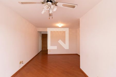 Sala de Estar / Jantar de apartamento para alugar com 3 quartos, 80m² em Jardim Mariliza, São Paulo