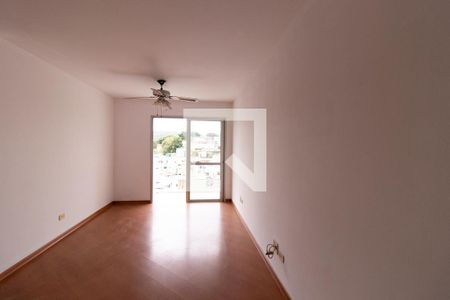 Sala de Estar / Jantar de apartamento para alugar com 3 quartos, 80m² em Jardim Mariliza, São Paulo