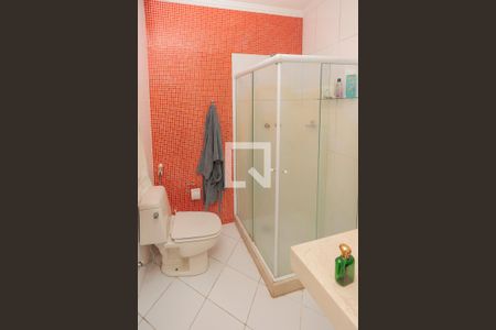 Casa de condomínio à venda com 240m², 3 quartos e 2 vagasBanhero Suíte