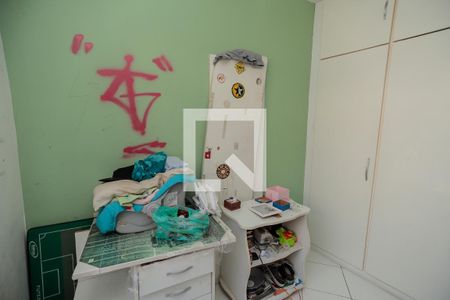 Casa de condomínio à venda com 240m², 3 quartos e 2 vagasQuarto 2