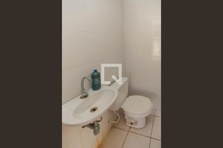 Casa de condomínio à venda com 240m², 3 quartos e 2 vagasBanheiro Churrasqueira