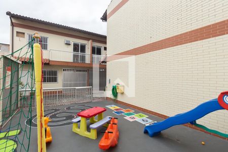 Casa de condomínio para alugar com 80m², 3 quartos e 1 vaga Casa de condomínio para alugar com 80m², 3 quartos e 1 vagaÁrea comum - playground