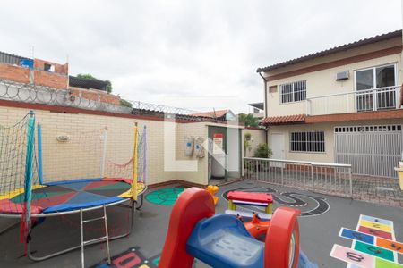 Área comum - playground de casa de condomínio para alugar com 3 quartos, 80m² em Bento Ribeiro, Rio de Janeiro