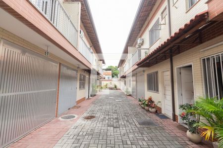 Área comum - entrada de casa de condomínio para alugar com 3 quartos, 80m² em Bento Ribeiro, Rio de Janeiro