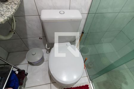 Casa à venda com 200m², 2 quartos e 6 vagas Casa à venda com 200m², 2 quartos e 6 vagasBanheiro 1