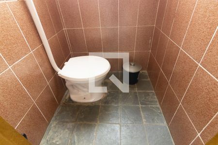 Casa à venda com 200m², 2 quartos e 6 vagas Casa à venda com 200m², 2 quartos e 6 vagasBanheiro 4