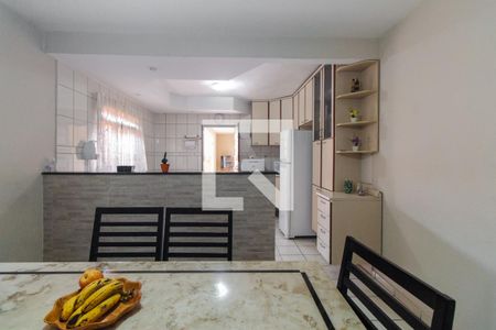 Cozinha de casa à venda com 3 quartos, 276m² em Vila Ivg, São Paulo