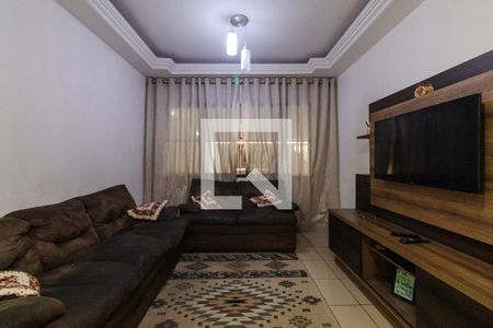 Sala de casa à venda com 3 quartos, 276m² em Vila Ivg, São Paulo