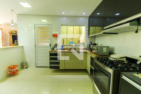 Apartamento à venda com 120m², 2 quartos e 3 vagasCozinha