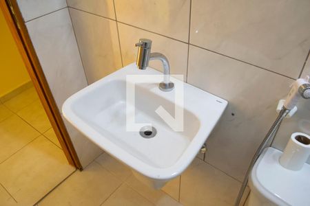 Casa à venda com 224m², 5 quartos e 6 vagasbanheiro 2