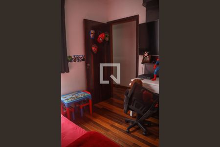 Quarto 1 de casa para alugar com 3 quartos, 160m² em São José, São Caetano do Sul