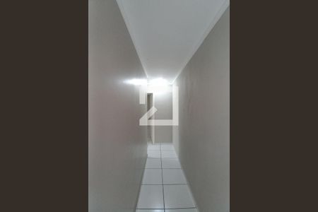 Corredor  de apartamento à venda com 2 quartos, 44m² em Loteamento Parque São Martinho, Campinas
