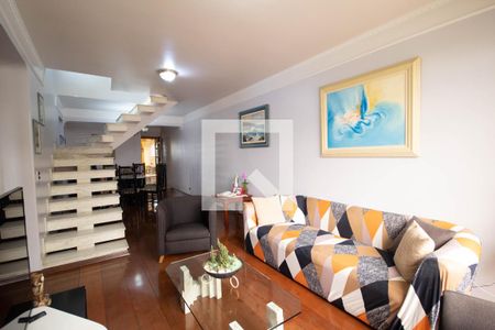 Sala de Estar de casa para alugar com 3 quartos, 221m² em Vila Osasco, Osasco