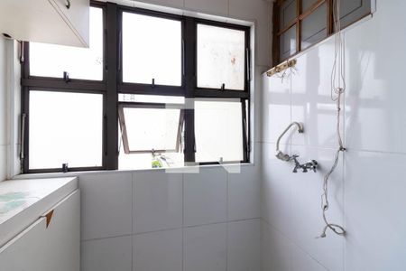 Apartamento à venda com 64m², 3 quartos e 1 vaga Apartamento à venda com 64m², 3 quartos e 1 vagaÁrea de Serviço