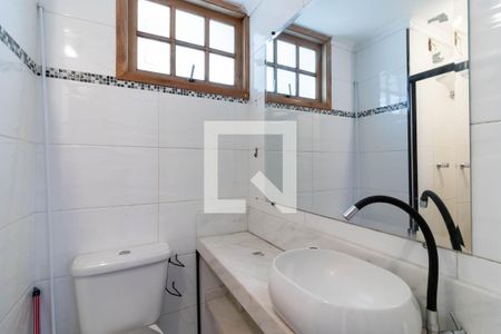 Apartamento à venda com 64m², 3 quartos e 1 vaga Apartamento à venda com 64m², 3 quartos e 1 vagaBanheiro