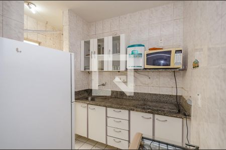 Apartamento para alugar com 72m², 2 quartos e 1 vagaCozinha