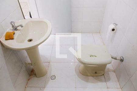 Casa para alugar com 30m², 1 quarto e 1 vagaBanheiro