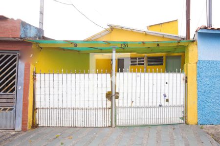 Casa para alugar com 30m², 1 quarto e 1 vagaFachada