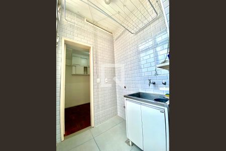 Apartamento à venda com 56m², 1 quarto e 1 vaga Apartamento à venda com 56m², 1 quarto e 1 vagaÁrea de Serviço