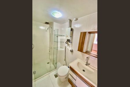 Apartamento à venda com 56m², 1 quarto e 1 vaga Apartamento à venda com 56m², 1 quarto e 1 vagaBanheiro