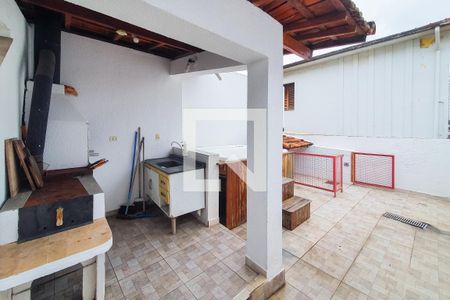 Casa à venda com 97m², 3 quartos e 1 vagaChurrasqueira