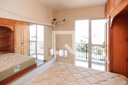 Apartamento à venda com 89m², 2 quartos e 1 vagaQuarto 2